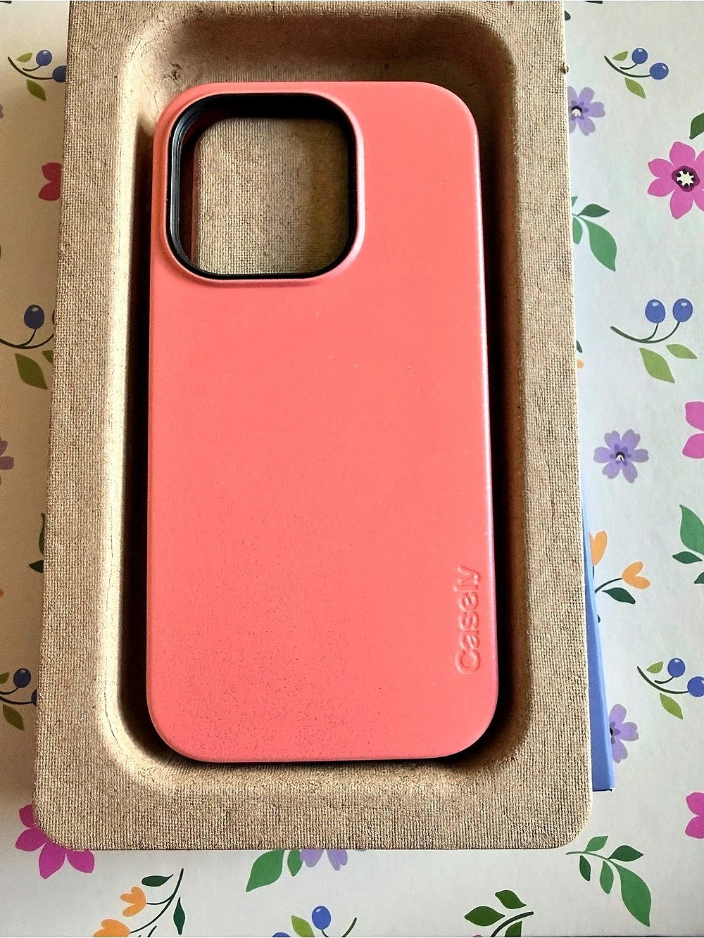 Casely iPhone 15 pro Bold + MagSafe Glitter Case Pink NWT